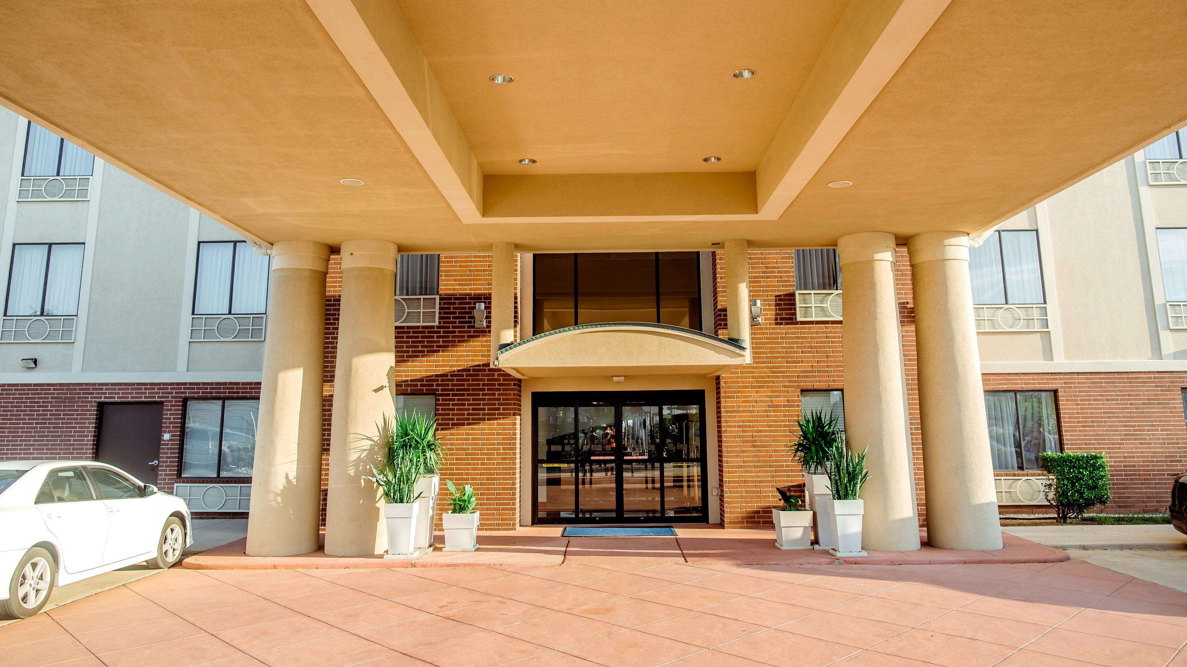 Holiday Inn Express Hotel & Suites Waller By Ihg Buitenkant foto