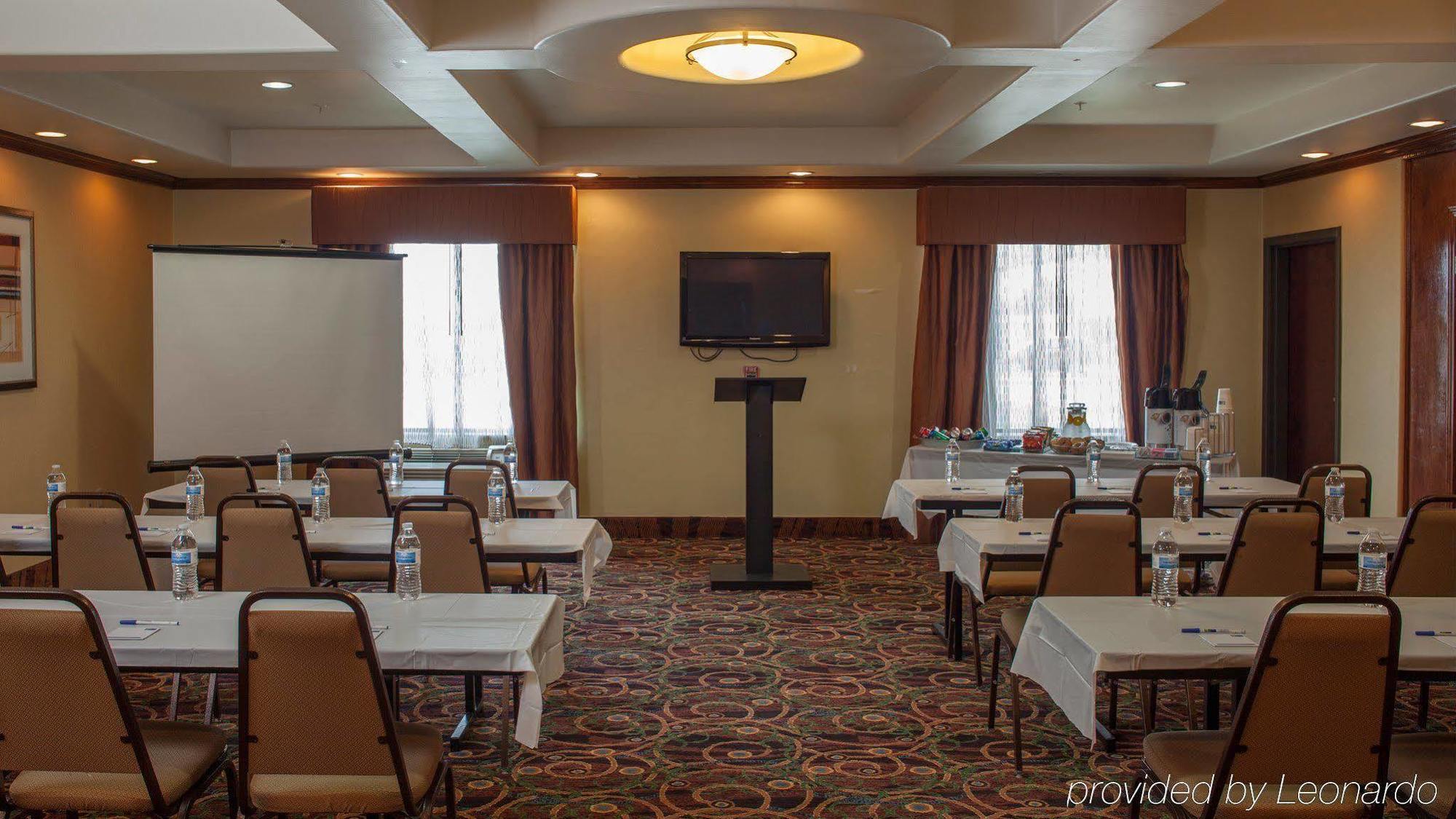 Holiday Inn Express Hotel & Suites Waller By Ihg Buitenkant foto